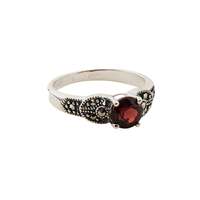 Ring Size: US 5.5 (AU L)