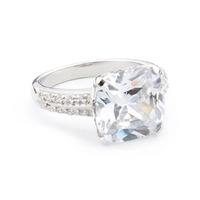 Ring Size: US 5 (AU J1/2)