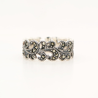 Ring Size: US 7.5 (AU P)